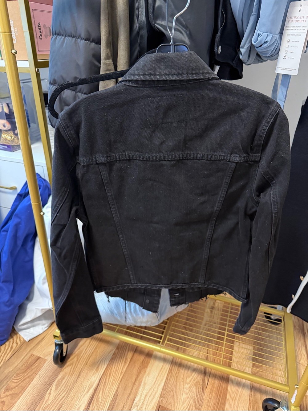 Blank NYC black denim jacket size small - Picture 3 of 4